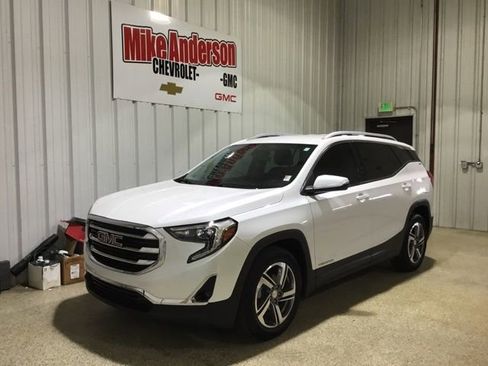Used 2020 GMC Terrain SLT w/ Preferred Package image 1