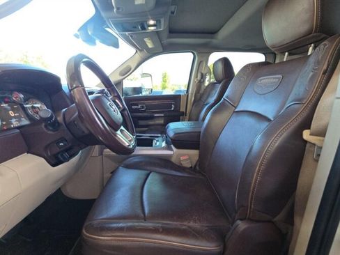 Used 2017 RAM 3500 Laramie Longhorn AWD/4WD image 8