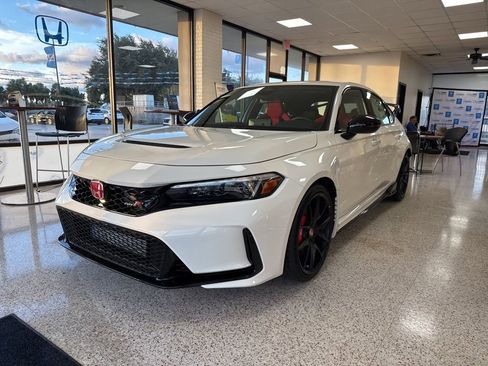New 2025 Honda Civic Type R image 1
