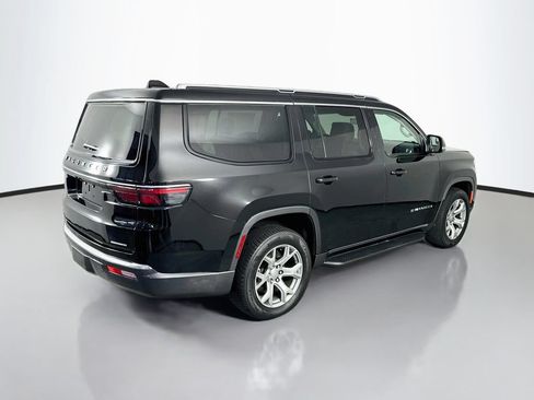 Used 2022 Jeep Wagoneer Series II w/ Rear Seat Video Group 1 AWD/4WD image 7