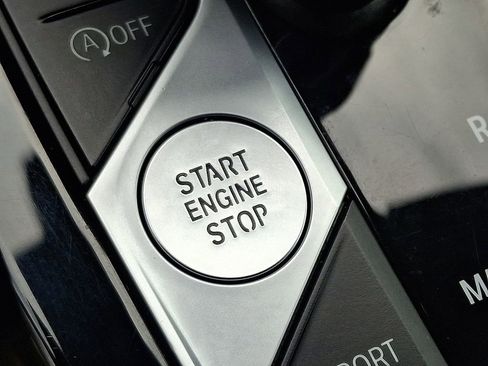 Used 2023 BMW X3 xDrive30i w/ Convenience Package image 25