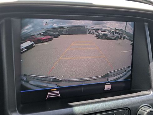 Used 2022 GMC Canyon Elevation RWD image 19