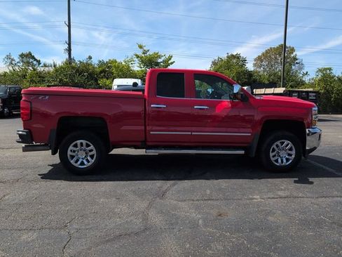 Used 2018 Chevrolet Silverado 2500 LTZ w/ Z71 Package, Off-Road AWD/4WD image 4
