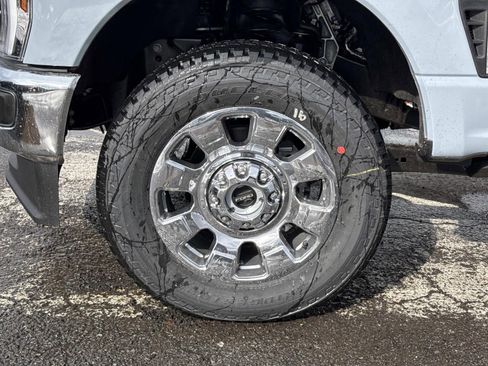 New 2026 Ford F350 Lariat w/ Lariat Ultimate Package image 9