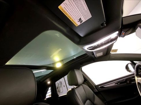 Used 2024 Porsche Macan image 20