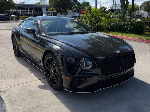 Used 2022 Bentley Continental GT AWD/4WD image 3