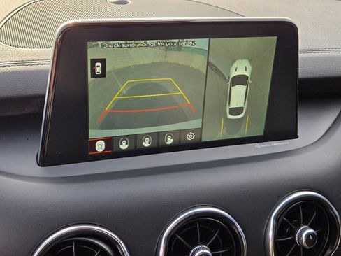 Used 2019 Kia Stinger GT2 image 23