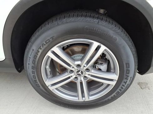 Used 2022 Mercedes-Benz GLC 300 image 24