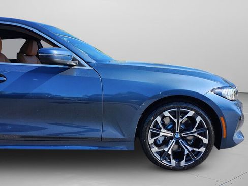 New 2026 BMW 330i Sedan w/ Convenience Package RWD image 20