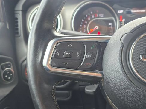 Used 2020 Jeep Gladiator Rubicon w/ Dual Top Group AWD/4WD image 21