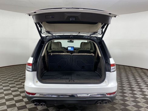 Used 2020 Lincoln Aviator Reserve w/ Equipment Group 202A AWD/4WD image 30