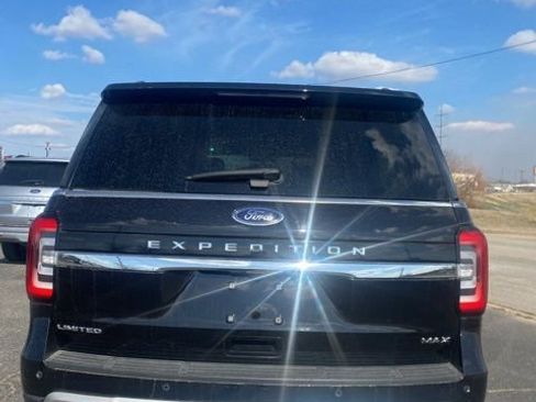 Used 2024 Ford Expedition Max Limited image 12