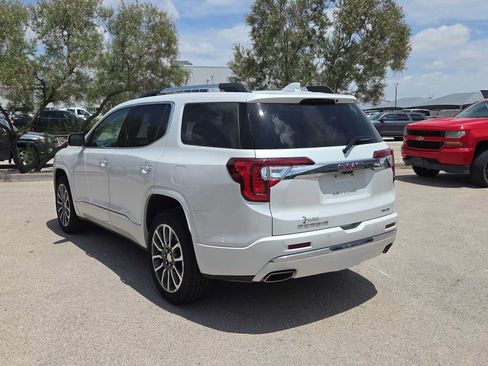 Used 2022 GMC Acadia Denali w/ Denali Ultimate Package AWD/4WD image 6
