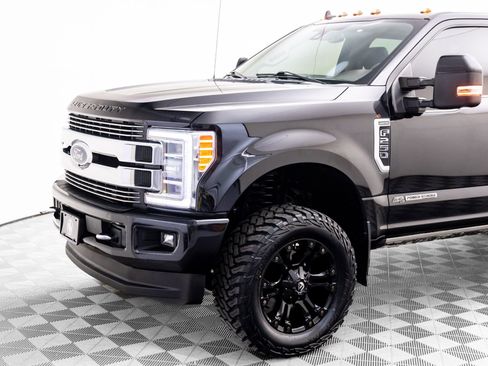 Used 2019 Ford F250 Limited image 36