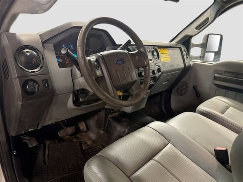 Used 2015 Ford F450 XL image 9