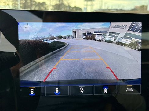 Used 2022 Chevrolet Corvette Stingray 2D Coupe w/ Z51 Performance Package image 26