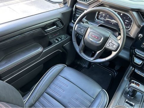 Used 2023 GMC Sierra 1500 AT4X image 14