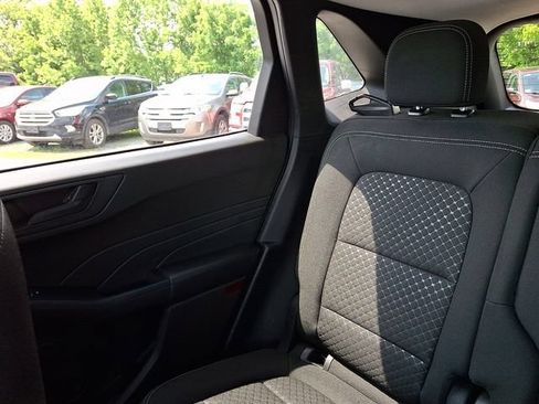 Certified 2024 Ford Escape Active AWD/4WD image 25