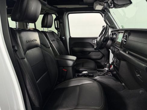 Used 2022 Jeep Wrangler Unlimited Sahara w/ LED Lighting Group image 33