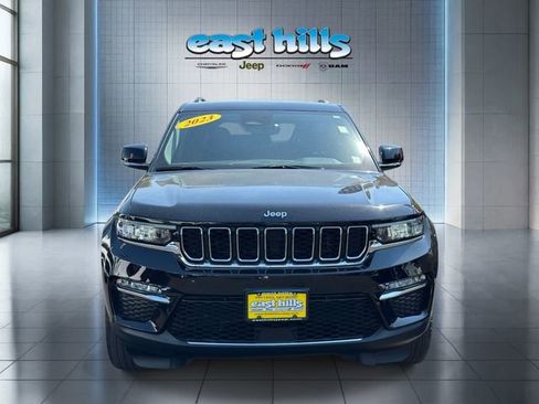 Certified 2023 Jeep Grand Cherokee Limited AWD/4WD image 7