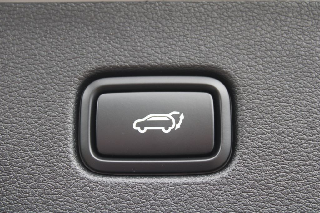 New 2027 Kia Sportage SX FWD image 11