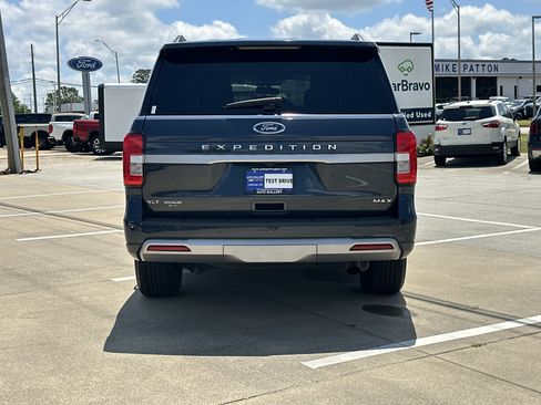 Used 2024 Ford Expedition Max XLT AWD/4WD image 9