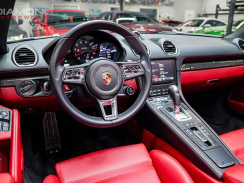 Used 2021 Porsche 718 Boxster GTS RWD image 16