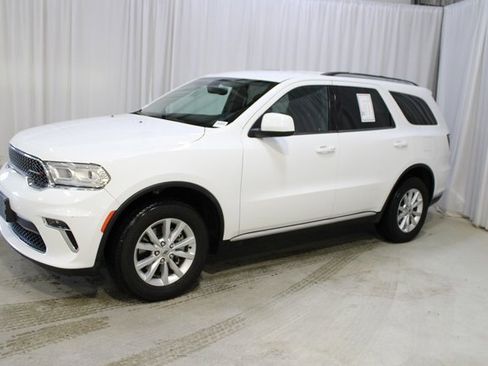 Used 2022 Dodge Durango SXT w/ Trailer Tow Group IV image 3