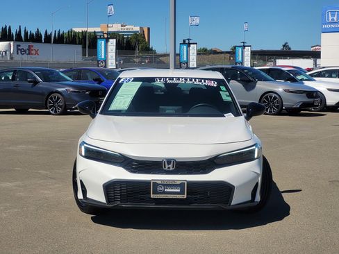 Certified 2025 Honda Civic Sport image 2