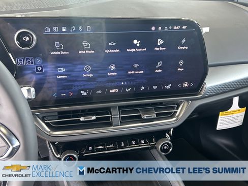 New 2026 Chevrolet Equinox EV LT image 25