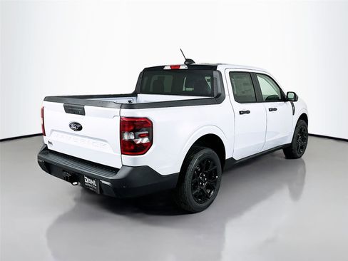 New 2026 Ford Maverick XLT w/ XLT Luxury Package image 7