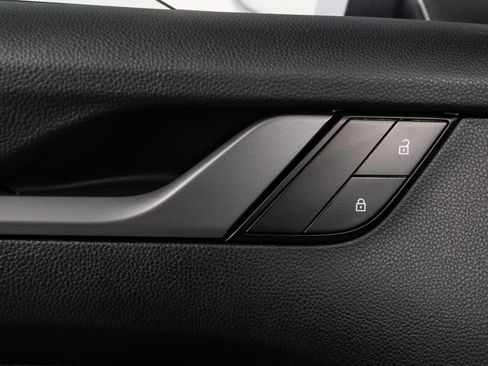 Certified 2024 Porsche 911 Carrera 4S image 33