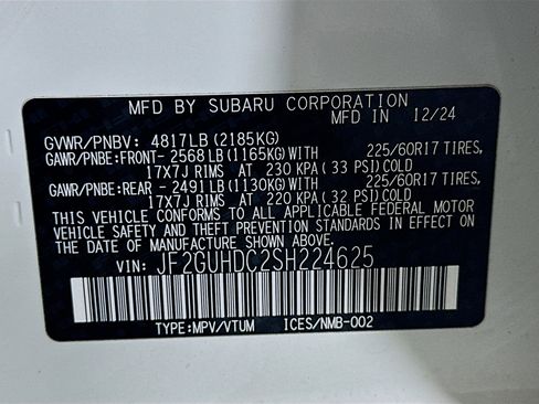 Used 2025 Subaru Crosstrek 2.0i Premium image 12