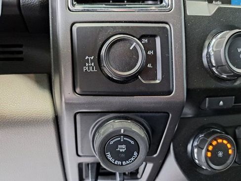 Used 2018 Ford F150 XLT w/ Equipment Group 302A Luxury AWD/4WD image 12
