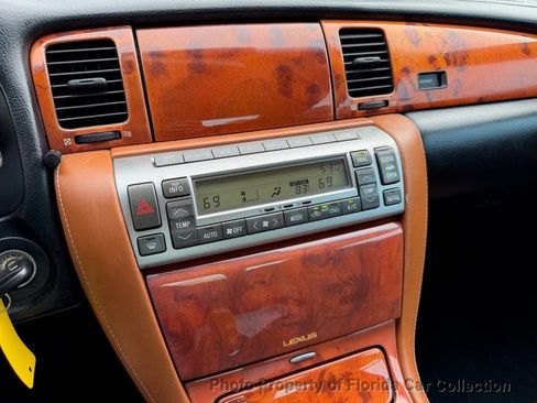 Used 2002 Lexus SC 430 Convertible RWD image 51