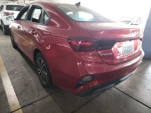 Used 2024 Kia Forte LXS FWD image 3