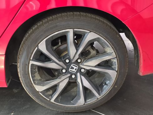 Used 2019 Honda Civic Sport image 12