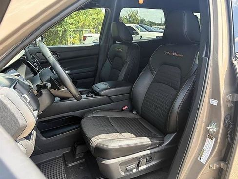 Used 2023 Nissan Pathfinder Rock Creek AWD/4WD image 14