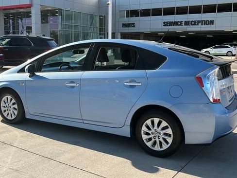 Used 2013 Toyota Prius Prime Advanced FWD image 22