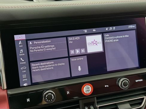 Certified 2025 Porsche Macan AWD/4WD image 15