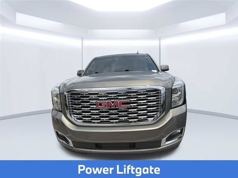 Used 2017 GMC Yukon Denali w/ Open Road Package RWD image 2