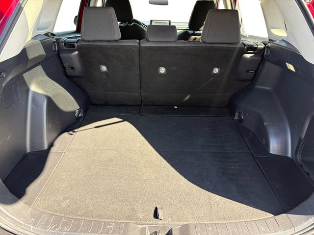 Certified 2022 Toyota RAV4 LE w/ Carpet Mat Package (TMS) AWD/4WD image 19