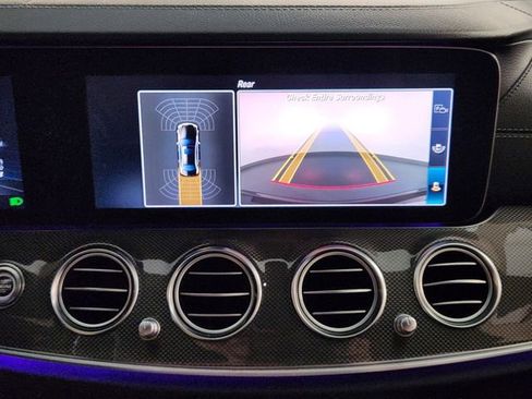 Used 2018 Mercedes-Benz E 43 AMG 4MATIC Sedan image 18