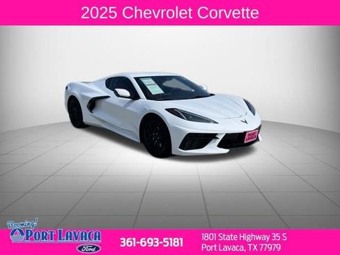 Used 2025 Chevrolet Corvette Stingray Coupe w/ 1LT RWD image 1