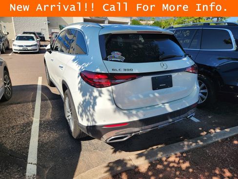 Used 2025 Mercedes-Benz GLC 300 image 7
