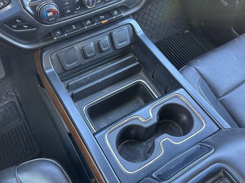 Used 2015 Chevrolet Silverado 1500 LTZ w/ LTZ Plus Package image 29