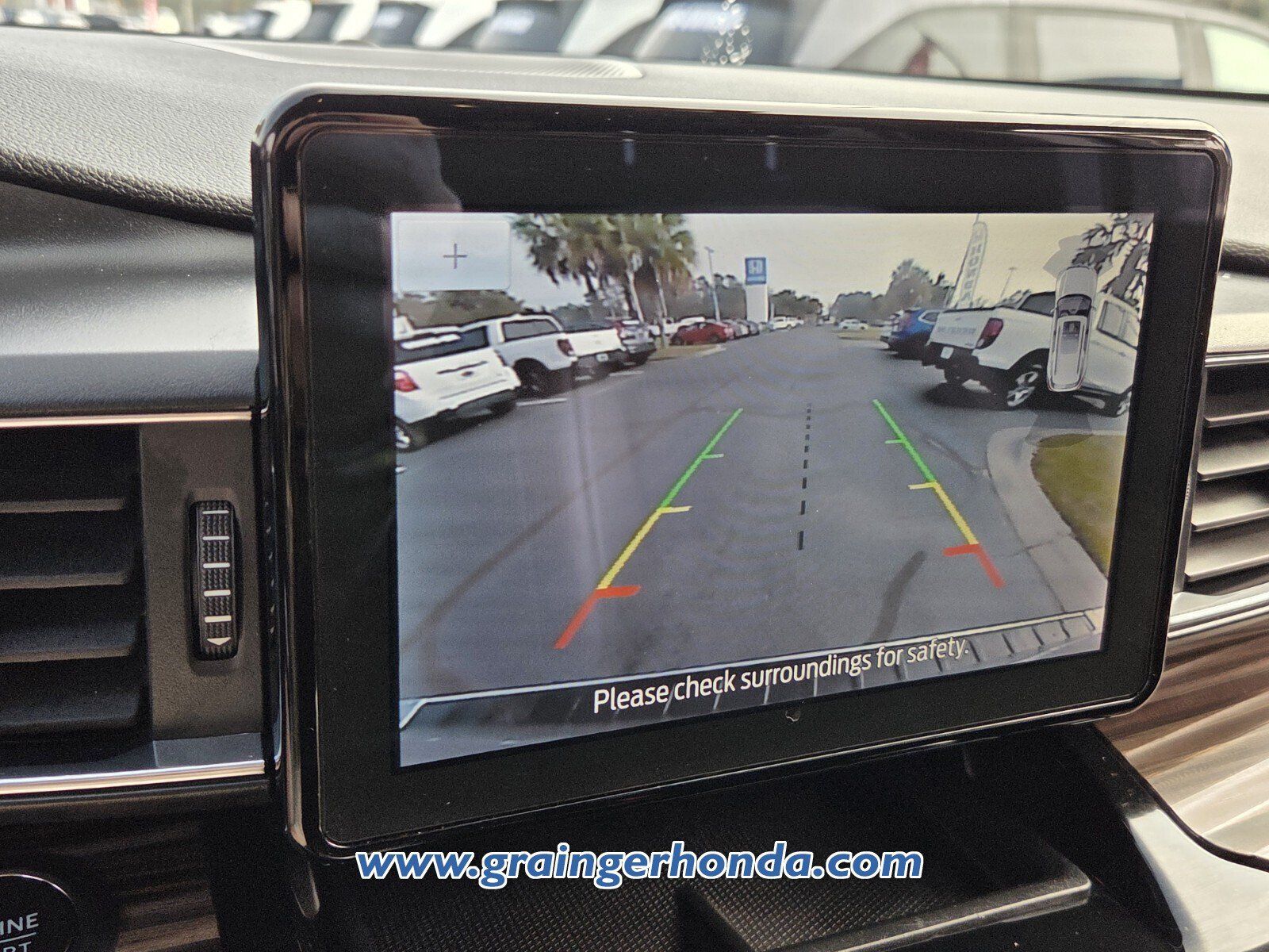 Used 2023 Ford Explorer Limited RWD image 22