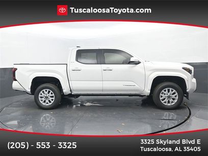 New 2025 Toyota Tacoma SR5