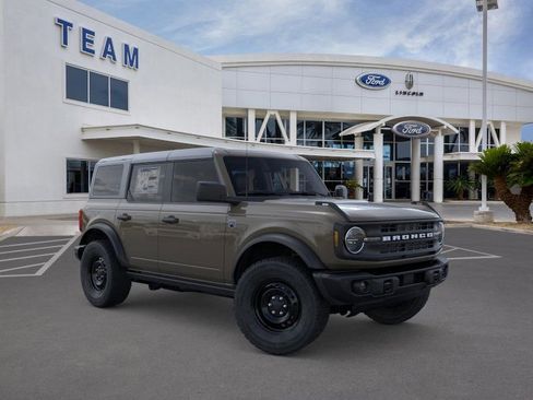 New 2026 Ford Bronco Big Bend w/ Black Diamond Package image 7
