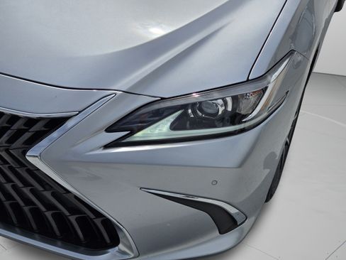 Certified 2022 Lexus ES 350 w/ Premium Package FWD image 29